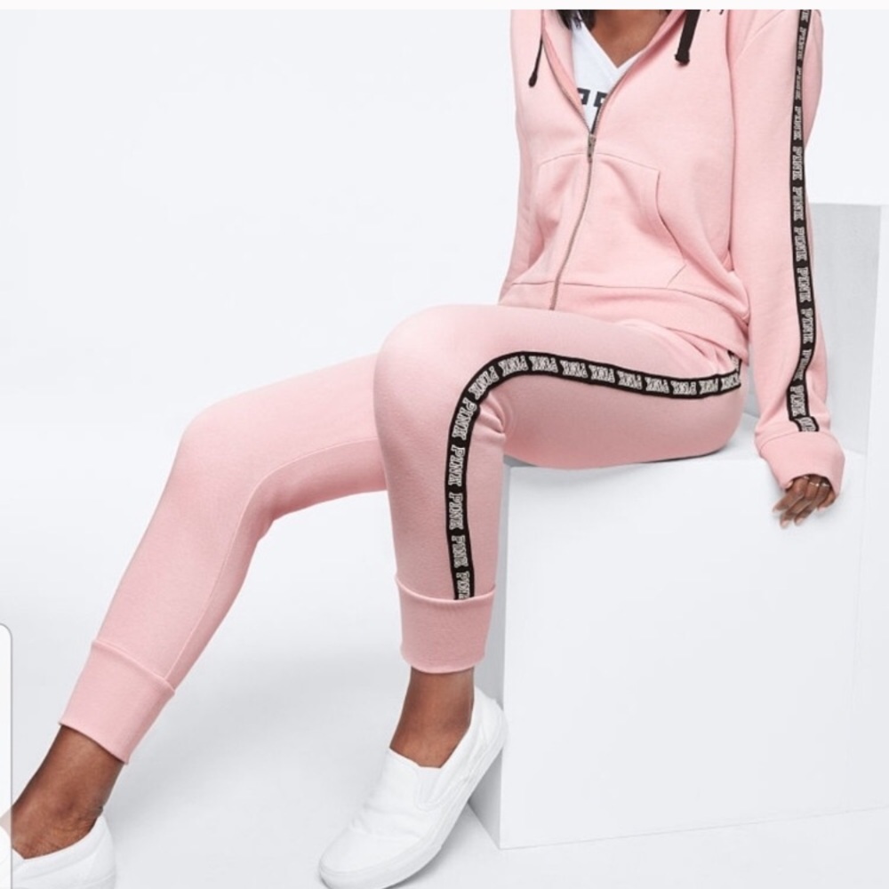 ISO VS PINK skinny Jogger pants